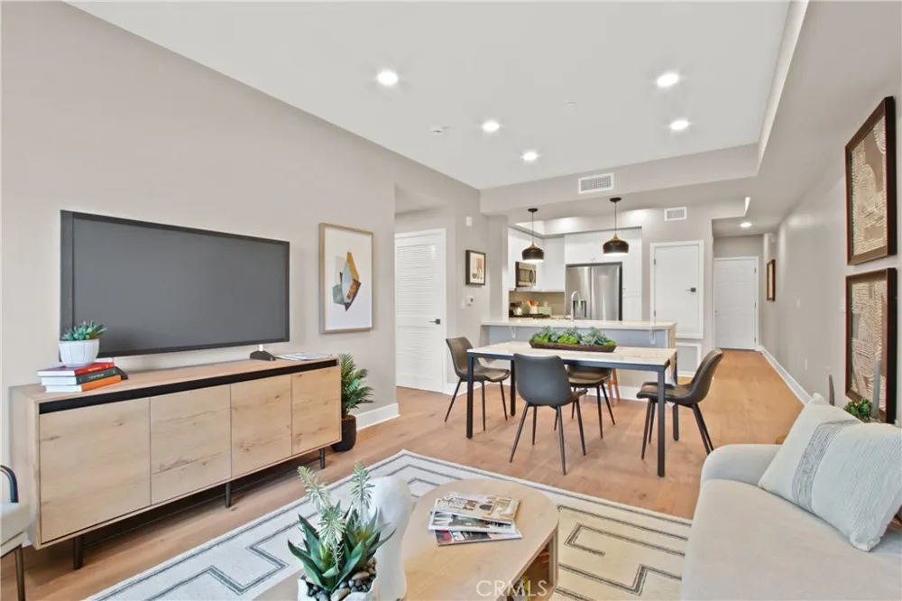 927 Deep Valley Drive #224 Rolling Hills Estates, CA 90274