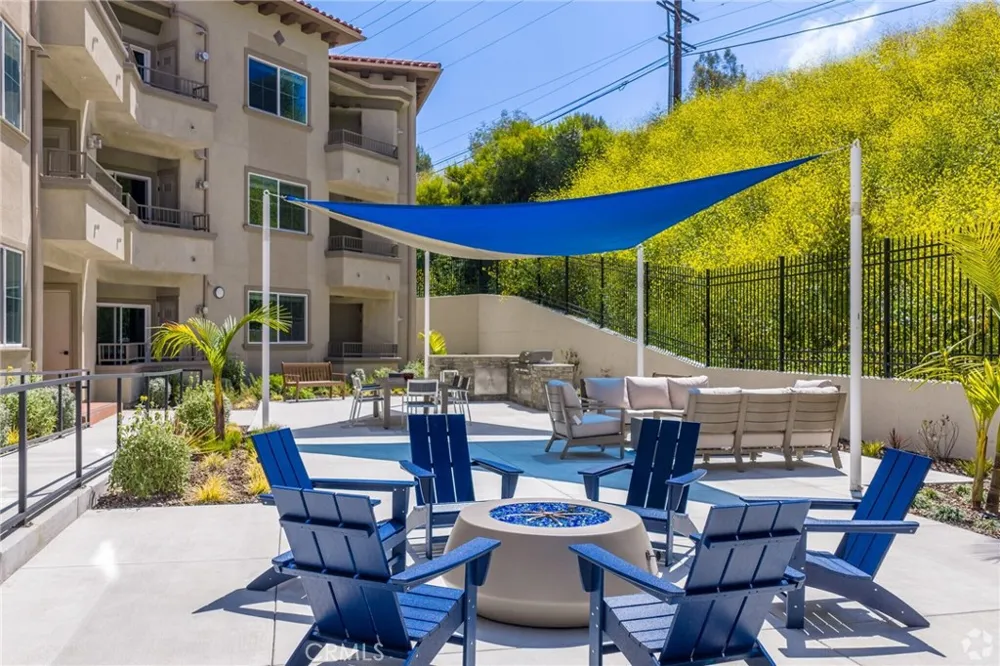 927 Deep Valley Drive #224 Rolling Hills Estates, CA 90274