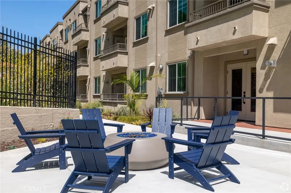 927 Deep Valley Drive #224 Rolling Hills Estates, CA 90274
