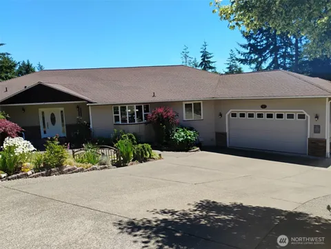 341 E Rainier Court