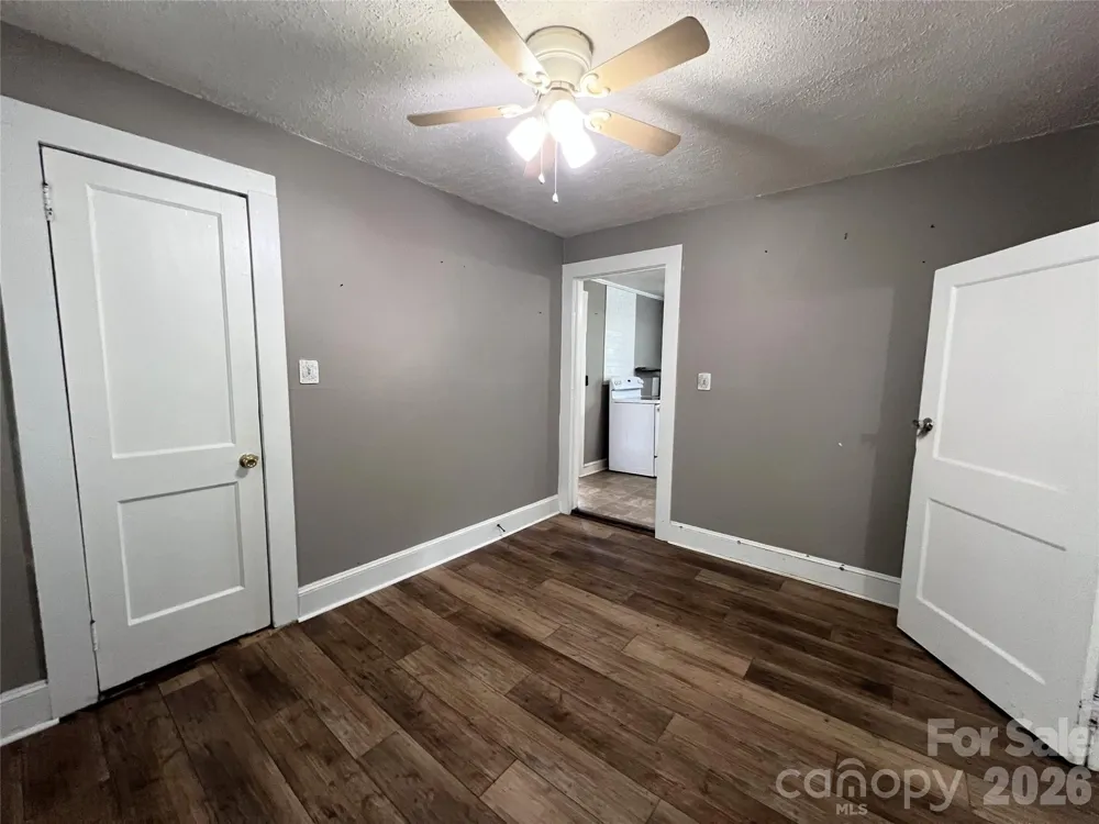 409 S Maple Street Dallas, NC 28034