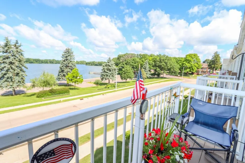 101 Albion Avenue #307 Fairmont, MN 56031
