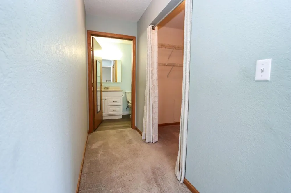 101 Albion Avenue #307 Fairmont, MN 56031