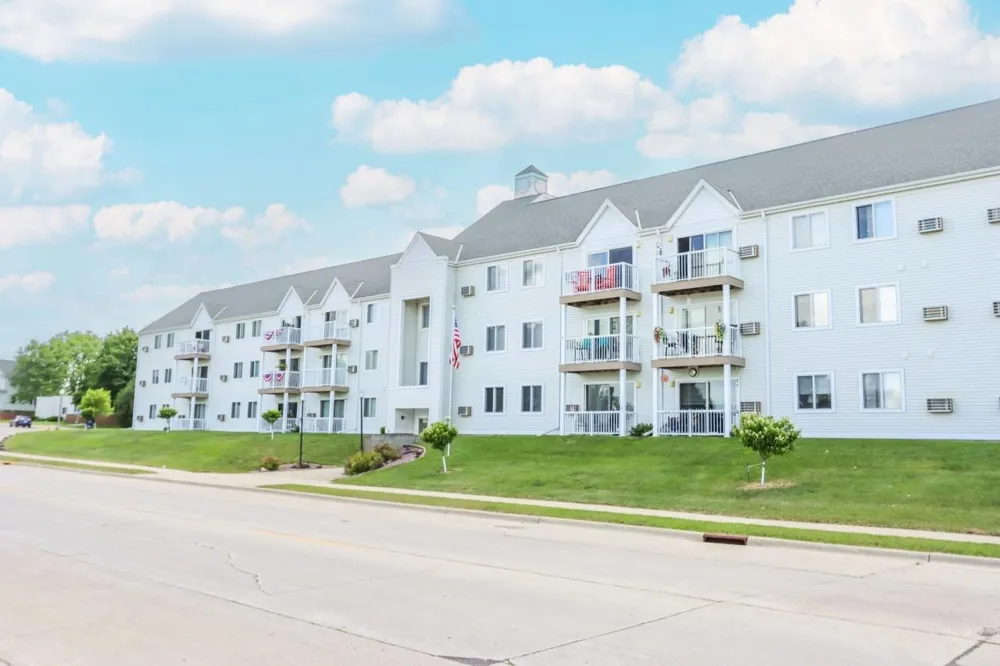 101 Albion Avenue #307 Fairmont, MN 56031