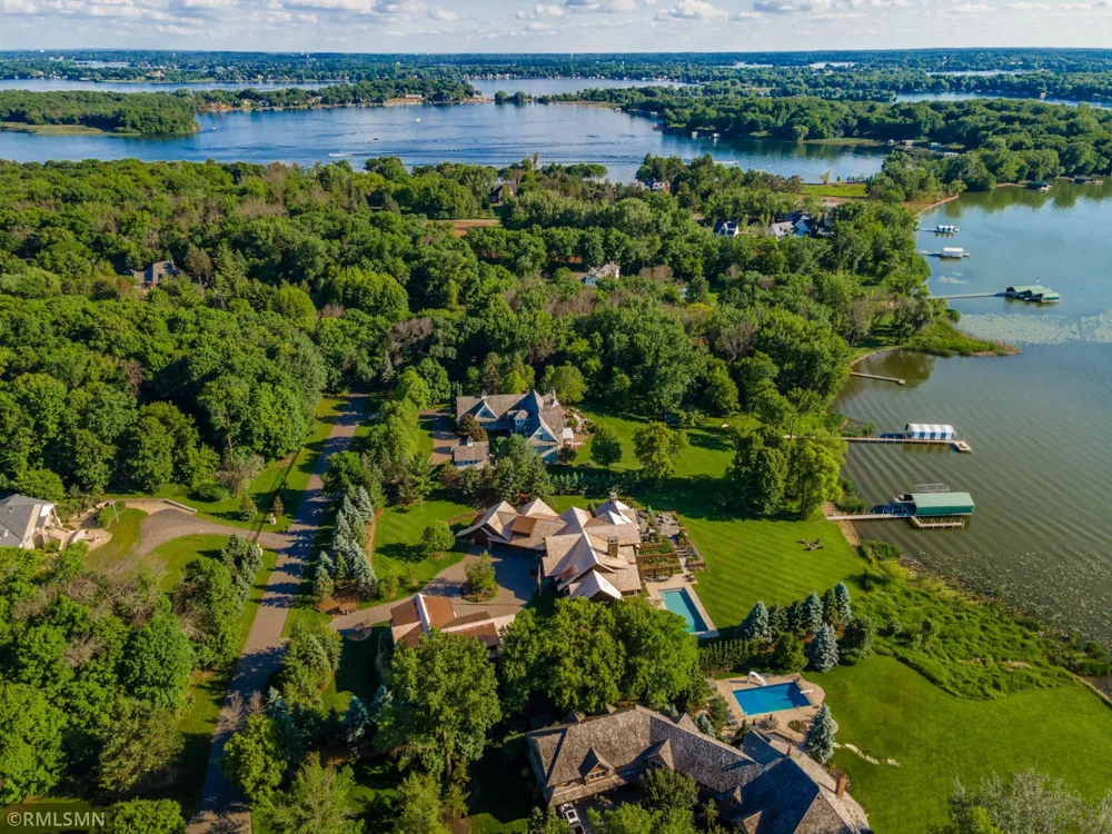 475 Oxford Road Orono, MN 55356