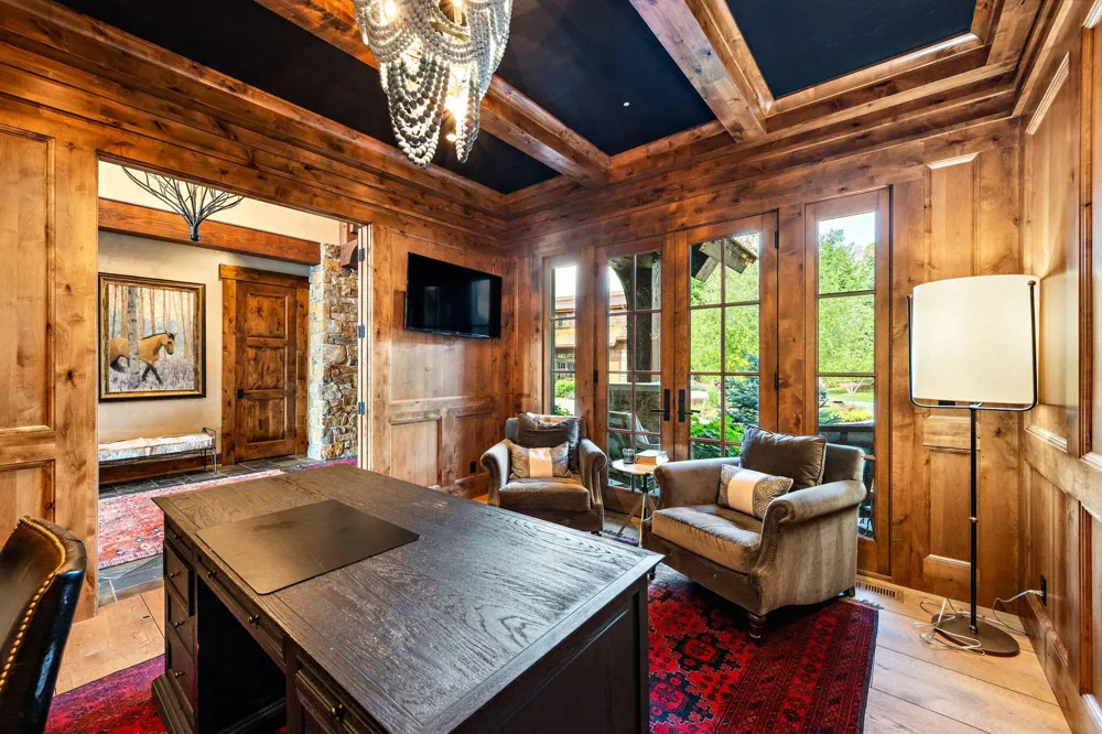 475 Oxford Road Orono, MN 55356