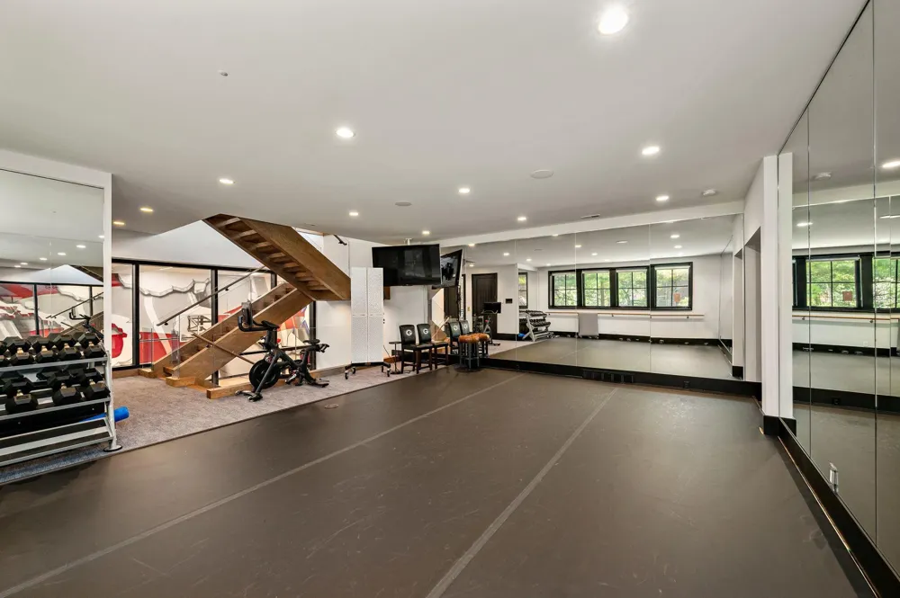 475 Oxford Road Orono, MN 55356