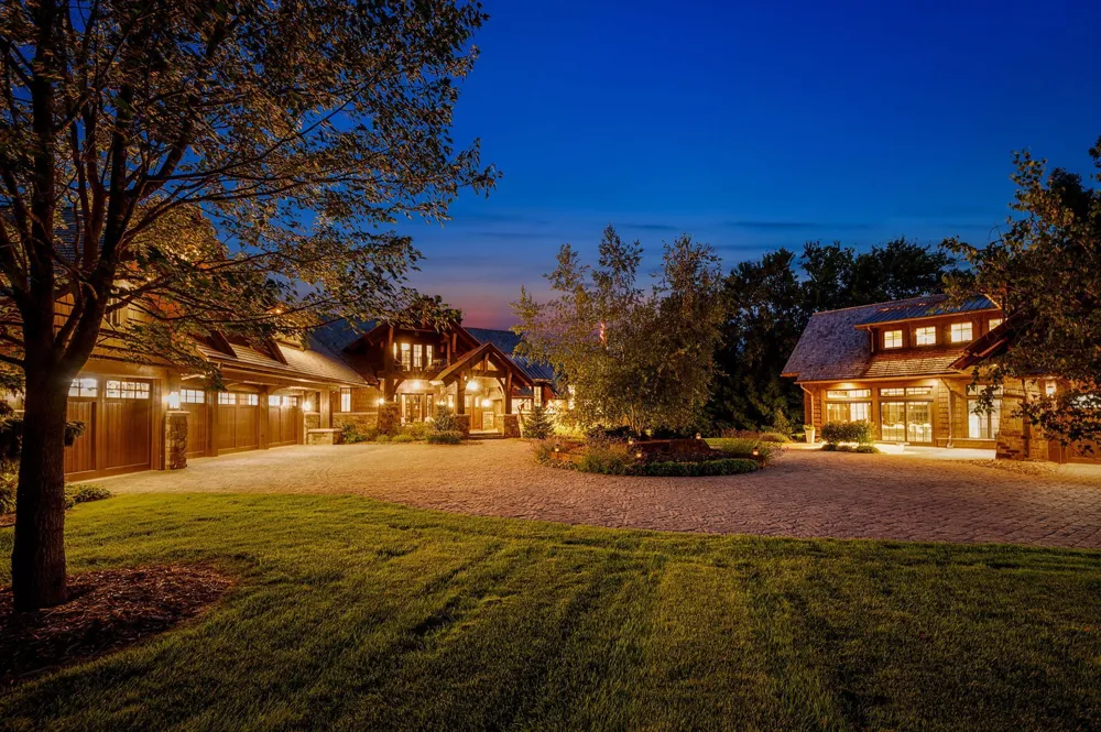 475 Oxford Road Orono, MN 55356