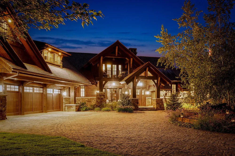 475 Oxford Road Orono, MN 55356