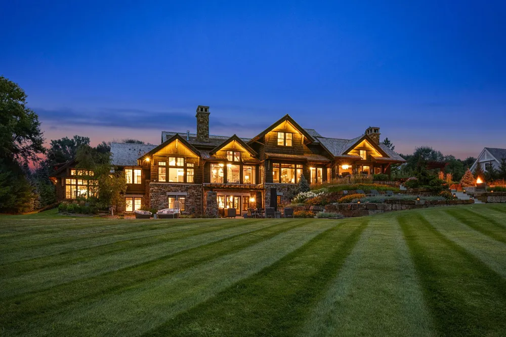 475 Oxford Road Orono, MN 55356