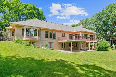 1200 Summit Oaks Drive