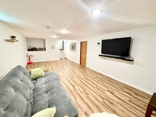 103 Northwood Drive Redwood Falls, MN 56283