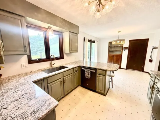 103 Northwood Drive Redwood Falls, MN 56283