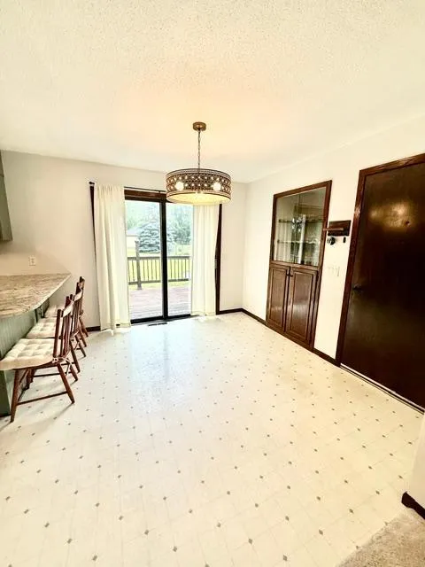 103 Northwood Drive Redwood Falls, MN 56283