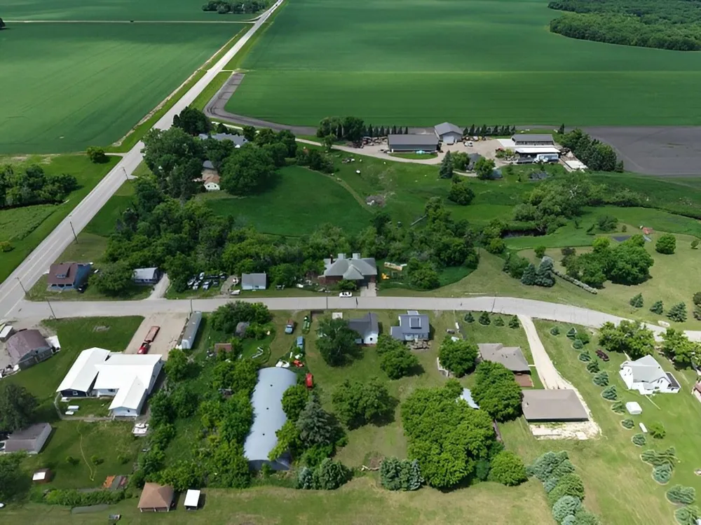 25924 185th Avenue SW Crookston, MN 56716