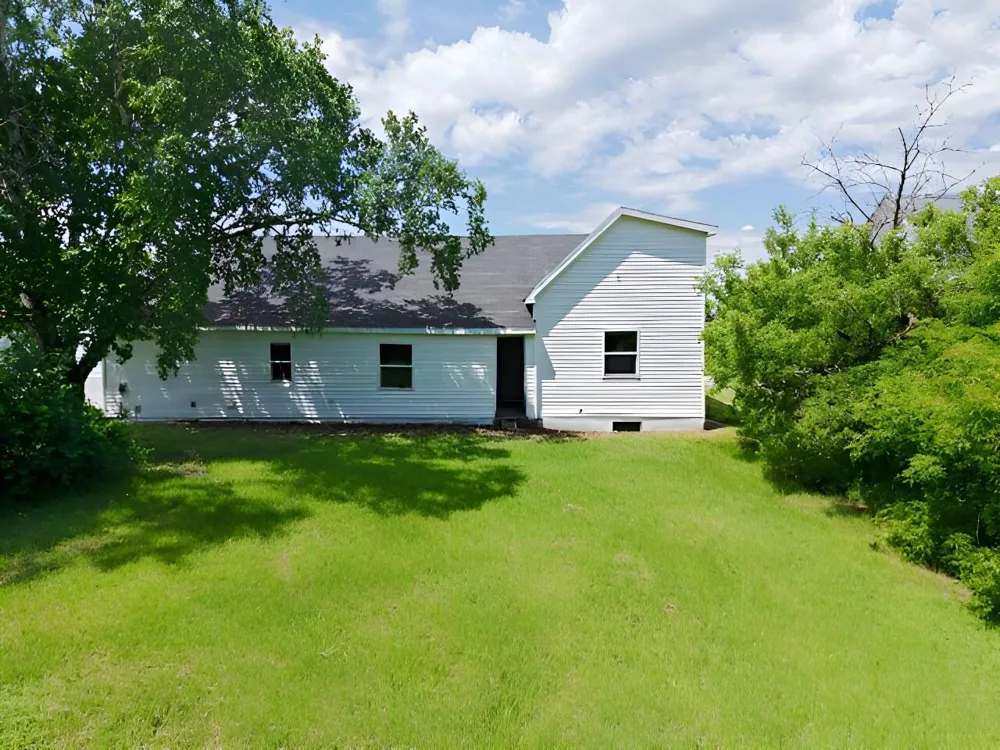 25924 185th Avenue SW Crookston, MN 56716