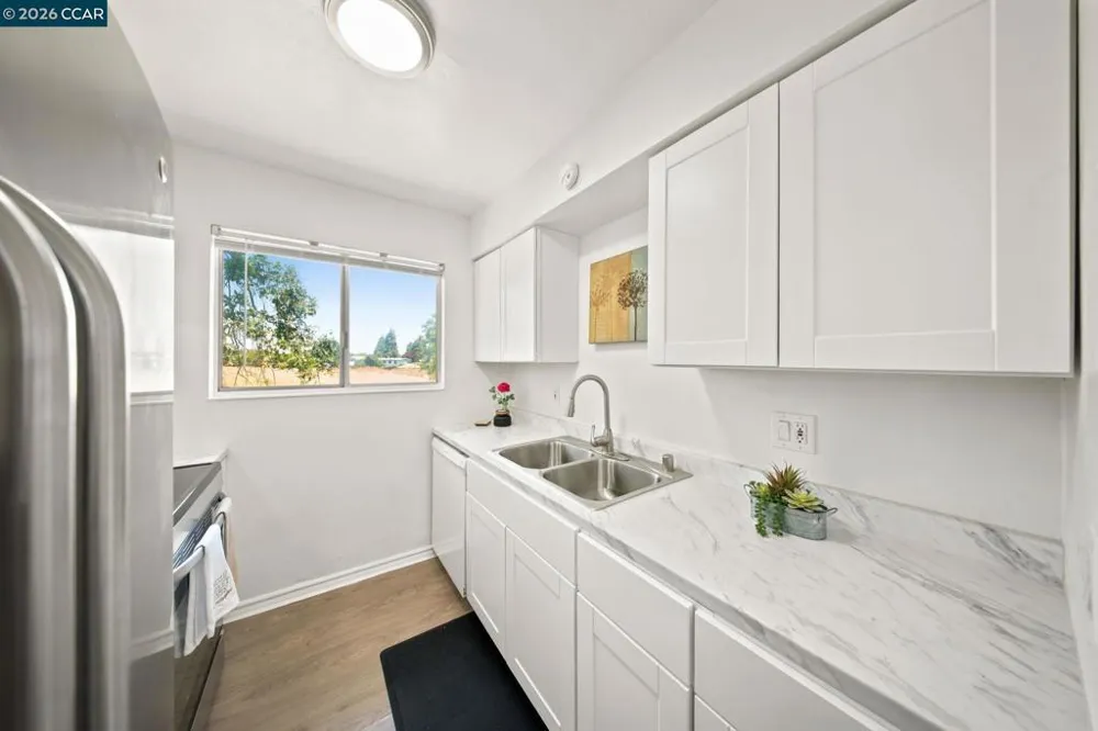 1005 Mohr Ln #4 Concord, CA 94518