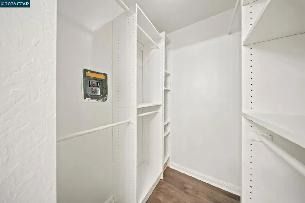 1005 Mohr Ln #4 Concord, CA 94518