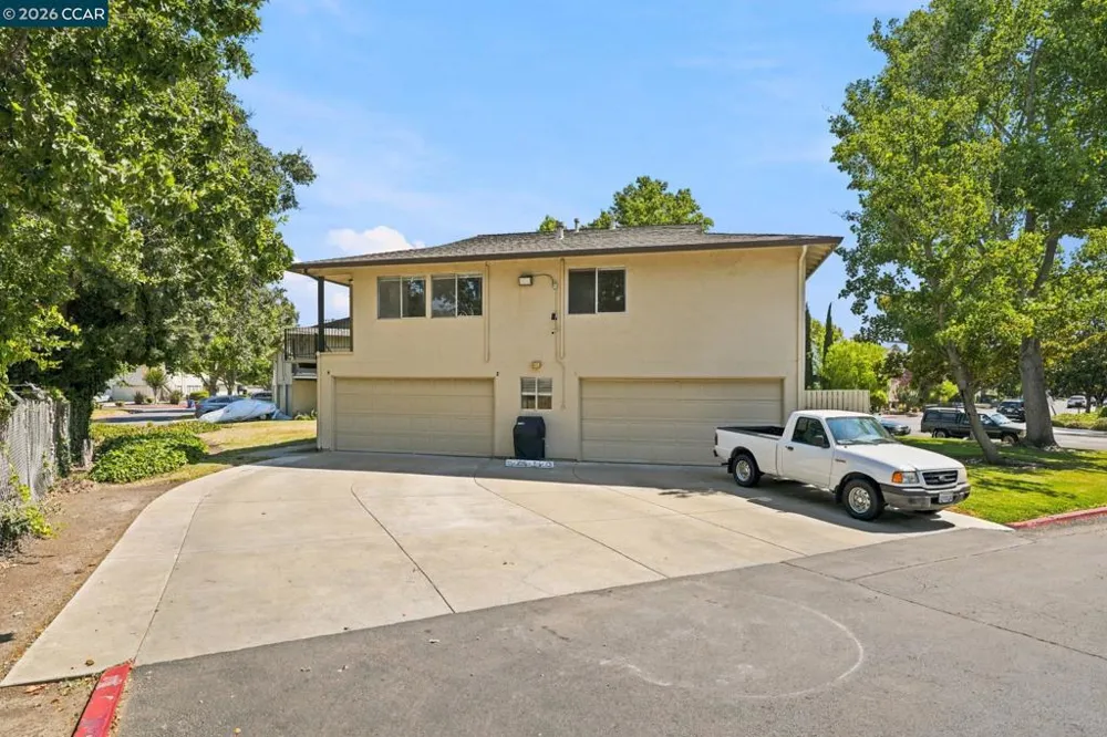 1005 Mohr Ln #4 Concord, CA 94518