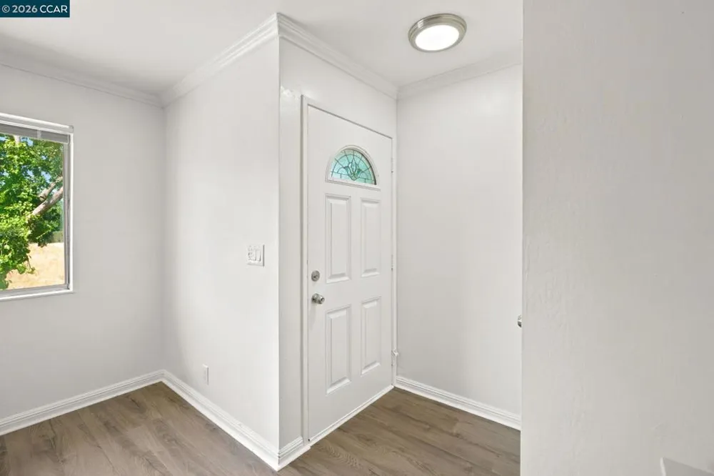 1005 Mohr Ln #4 Concord, CA 94518