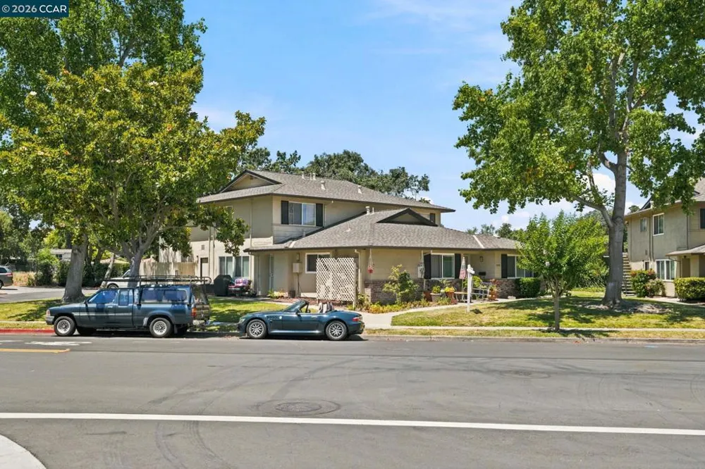 1005 Mohr Ln #4 Concord, CA 94518
