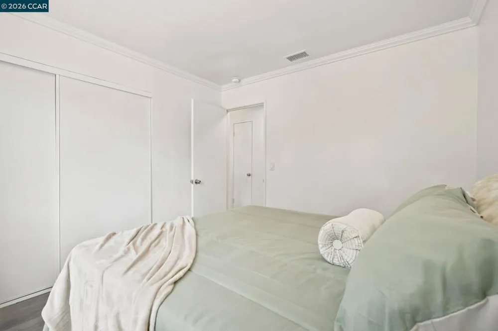 1005 Mohr Ln #4 Concord, CA 94518