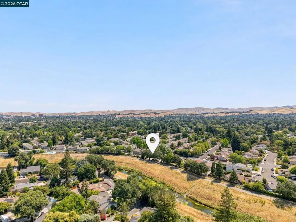 1005 Mohr Ln #4 Concord, CA 94518