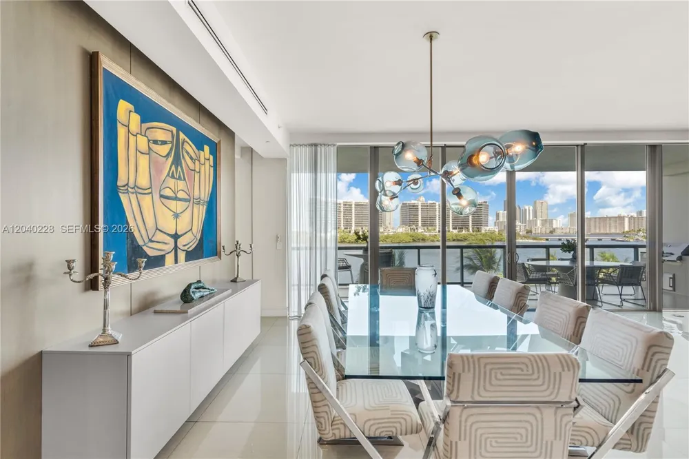 3300 NE 188th St #318 Aventura, FL 33180