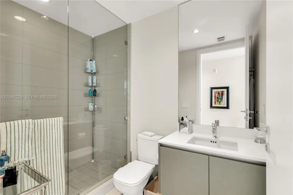 3300 NE 188th St #318 Aventura, FL 33180