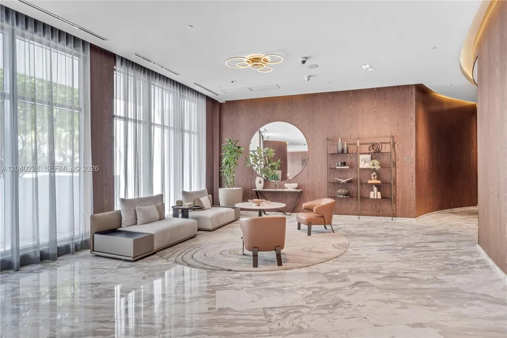 3300 NE 188th St #318 Aventura, FL 33180