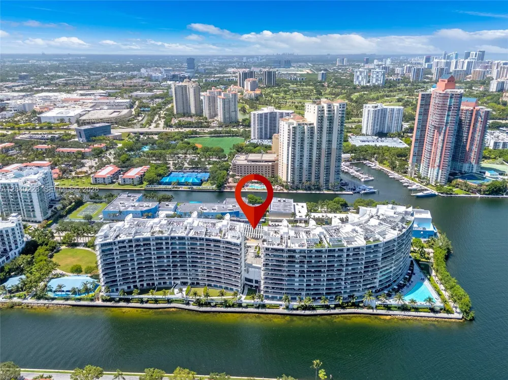 3300 NE 188th St #318 Aventura, FL 33180