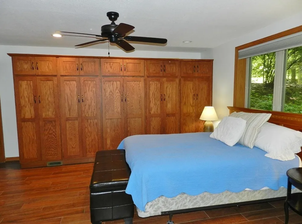 12055 S Woodwinds Circle Elmwood Charter Township, MI 49684