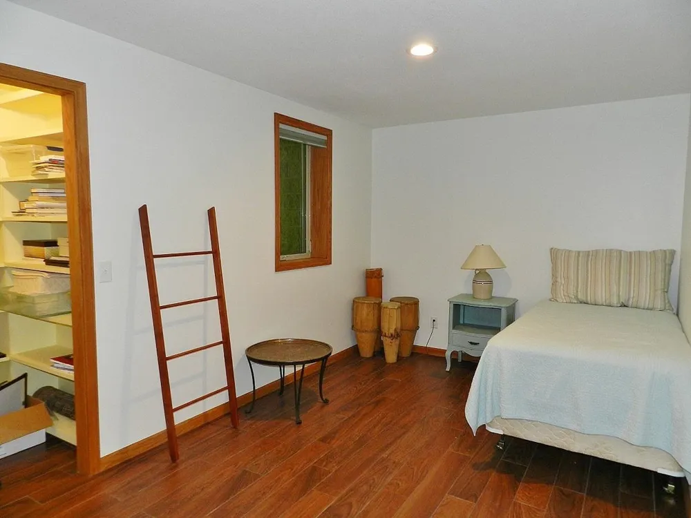 12055 S Woodwinds Circle Elmwood Charter Township, MI 49684