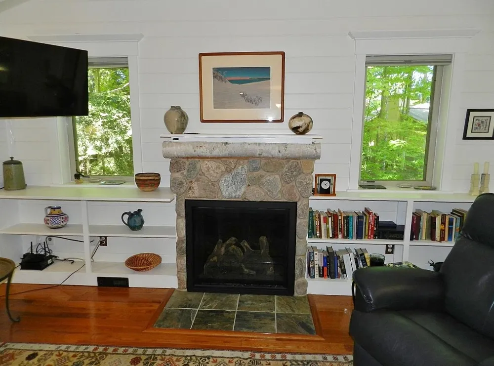 12055 S Woodwinds Circle Elmwood Charter Township, MI 49684