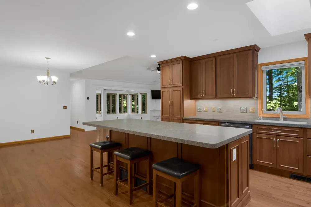 12055 S Woodwinds Circle Elmwood Charter Township, MI 49684