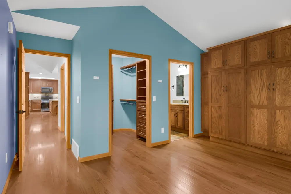 12055 S Woodwinds Circle Elmwood Charter Township, MI 49684