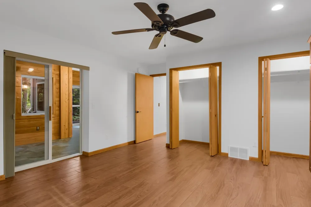 12055 S Woodwinds Circle Elmwood Charter Township, MI 49684