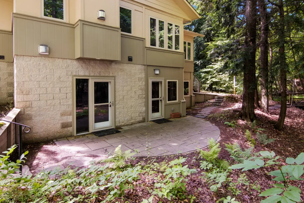 12055 S Woodwinds Circle Elmwood Charter Township, MI 49684