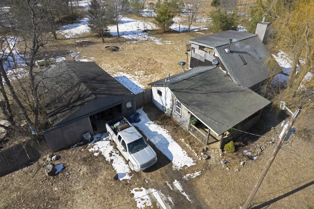 3110 SE Sigma Road Oliver Township, MI 49646