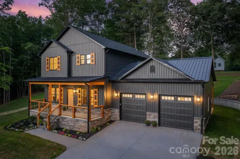 5676 MARBLESTONE DRIVE