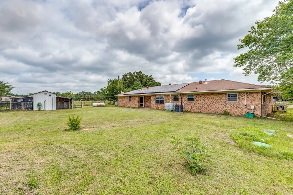 5083 State Highway 78 Highway Bonham, TX 75418