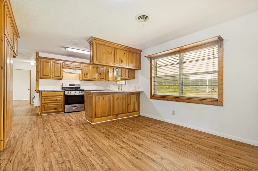 5083 State Highway 78 Highway Bonham, TX 75418