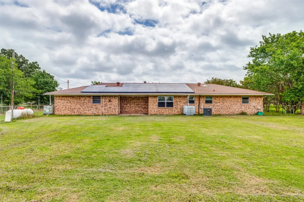 5083 State Highway 78 Highway Bonham, TX 75418