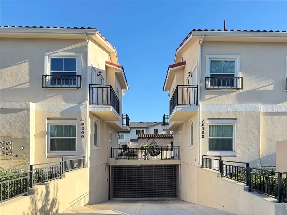 300 E Alhambra Road #D Alhambra, CA 91801