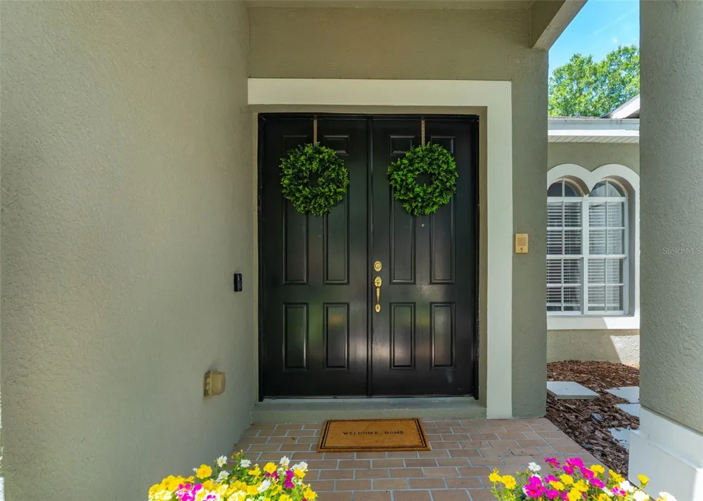 15211 MERLINGLEN PLACE Lithia, FL 33547
