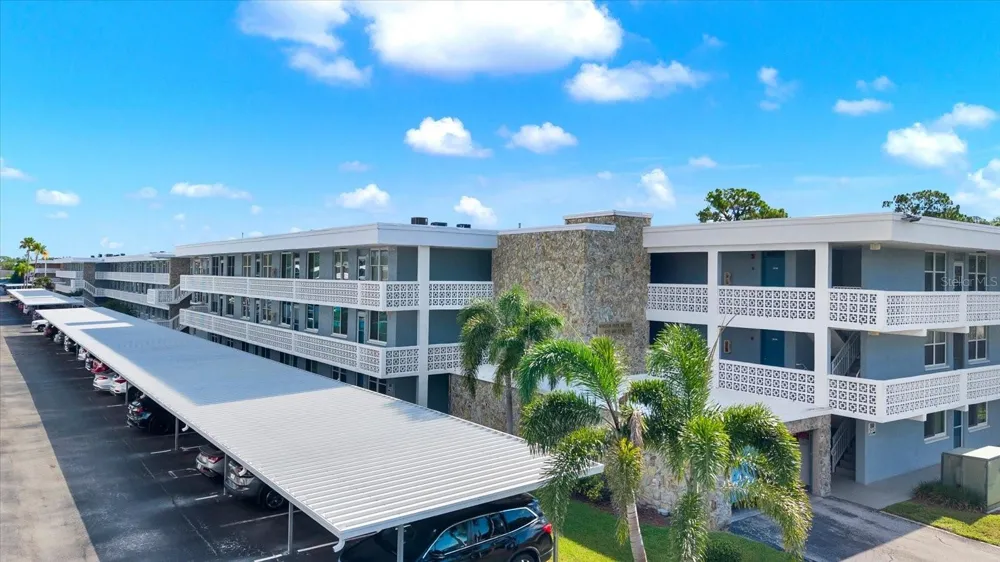 4715 BAY STREET NE #126 St Petersburg, FL 33703