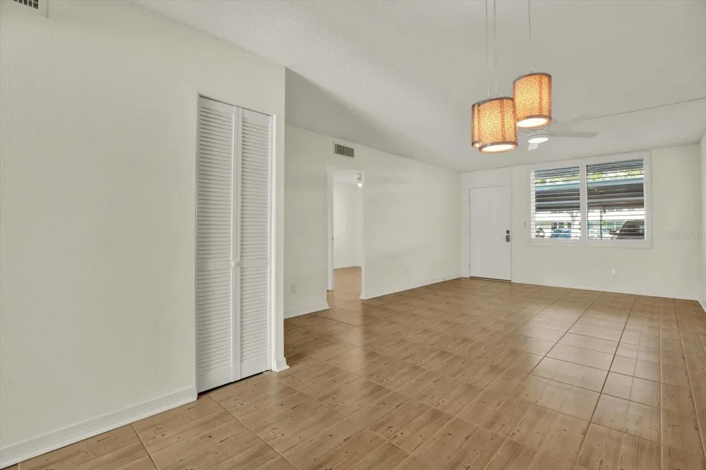4715 BAY STREET NE #126 St Petersburg, FL 33703