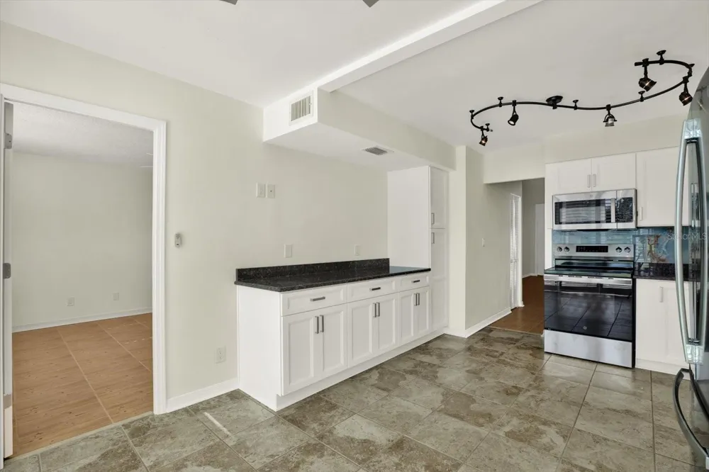 4715 BAY STREET NE #126 St Petersburg, FL 33703
