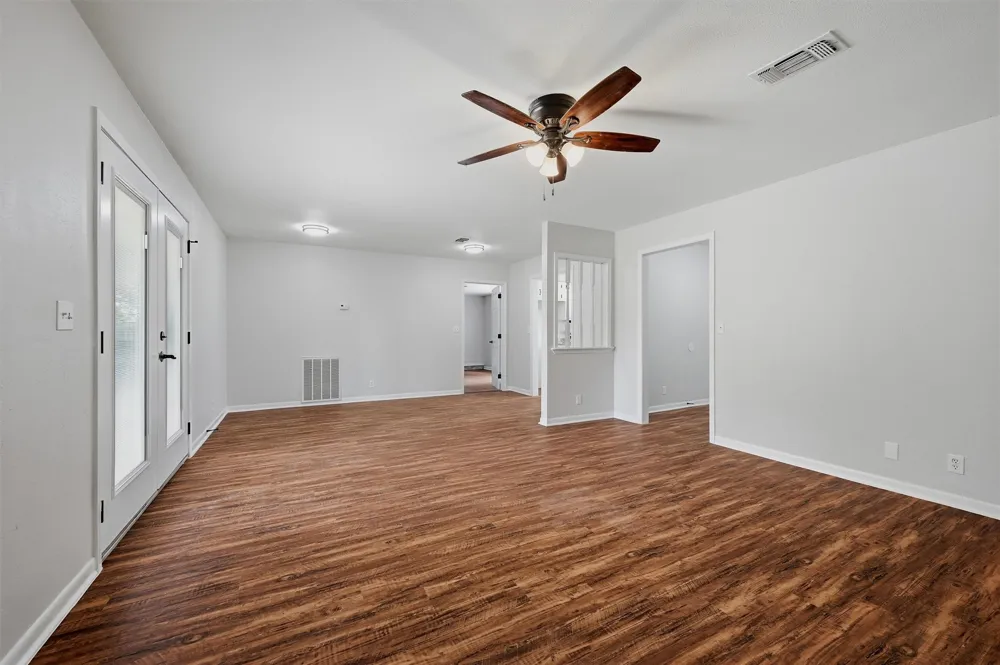 108 Loraine Street Pottsboro, TX 75076