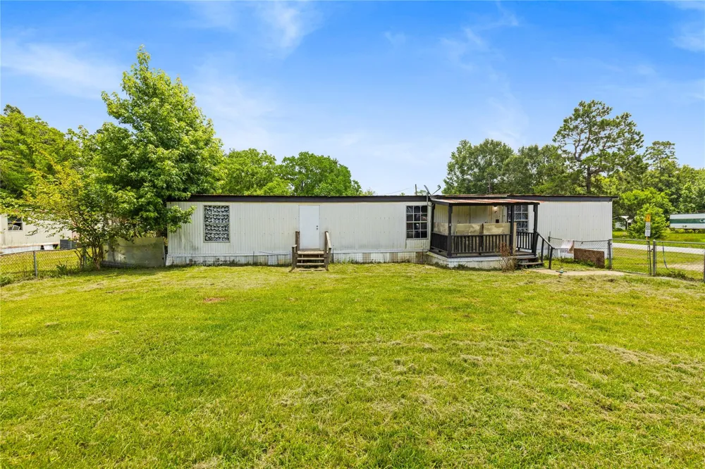 14821 Lucas Drive Splendora, TX 77372